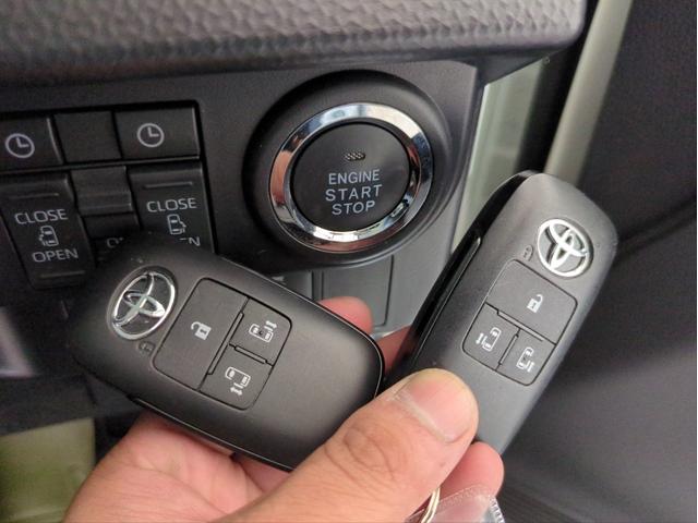 ルーミー カスタムG 両側電動スライド 衝突軽減ブレーキ バックカメラ 障害物センサー メモリーナビ 追従クルコン ドラレコ ETC 純正アルミ LEDライト オートライト オートHB BTオーディオ USB接続(19枚目)