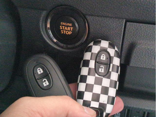 ハスラー Ｘ　衝突軽減装置　純正ナビ　シートヒーター　純正アルミ　ルーフレール　ＣＤ再生　ワンセグＴＶ　ＨＩＤライト　オートライト　プッシュスタート　アイドリングストップ　ベンチシート（17枚目）