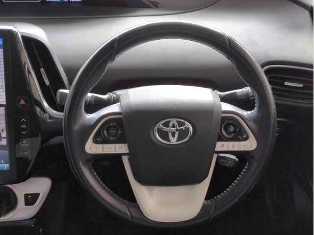 プリウスPHV Sナビパッケージ 衝突軽減装置 追従クルコン 純正ナビ バックカメラ レーンアシスト BTオーディオ USB接続 LEDライト ドラレコ ETC2.0 ワンオーナー車 純正アルミ オートハイビーム Fフォグランプ(13枚目)