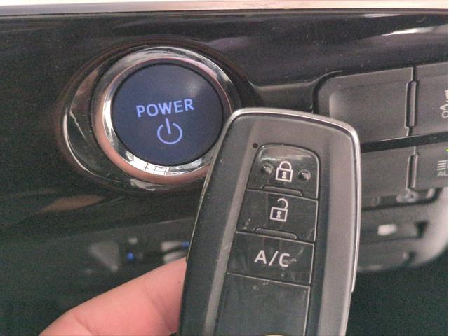 プリウスPHV Sナビパッケージ 衝突軽減装置 追従クルコン 純正ナビ バックカメラ レーンアシスト BTオーディオ USB接続 LEDライト ドラレコ ETC2.0 ワンオーナー車 純正アルミ オートハイビーム Fフォグランプ(19枚目)