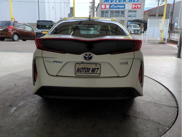 プリウスPHV Sナビパッケージ 衝突軽減装置 追従クルコン 純正ナビ バックカメラ レーンアシスト BTオーディオ USB接続 LEDライト ドラレコ ETC2.0 ワンオーナー車 純正アルミ オートハイビーム Fフォグランプ(48枚目)