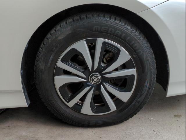 プリウスPHV Sナビパッケージ 衝突軽減装置 追従クルコン 純正ナビ バックカメラ レーンアシスト BTオーディオ USB接続 LEDライト ドラレコ ETC2.0 ワンオーナー車 純正アルミ オートハイビーム Fフォグランプ(53枚目)