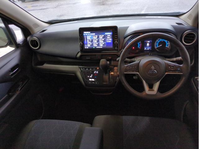 eKクロス T 衝突軽減ブレーキ バックカメラ 全周囲カメラ クリアランスソナー SDナビ ドラレコ 追従クルコン LEDライト オートライト 純正アルミ BT接続 CD/DVD再生 ターボ シ-トヒ-タ-(12枚目)