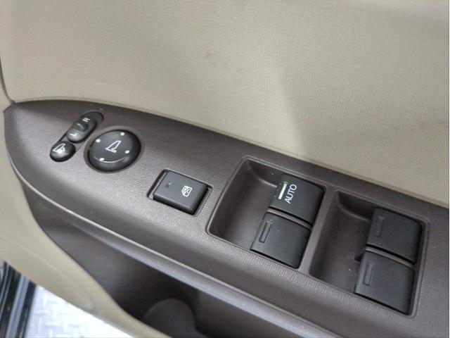 N-ONE G ☆ワンオーナー メモリーナビ Aストップ CD再生 フルフラットシート ベンチシート ETC チップアップシート フロアマット 電格ミラー Pスタート スマートキー(31枚目)