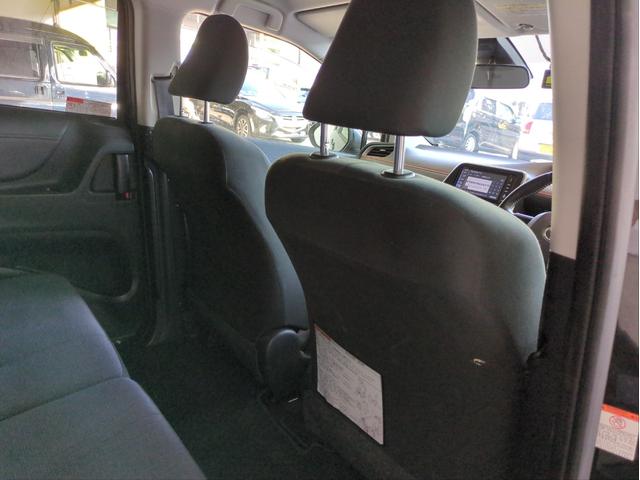 シエンタ Ｇ　両側電動スライド　衝突軽減装置　社外ナビ　車線逸脱警報　バックカメラ　７人乗り　３列シート　ドラレコ　ＥＴＣ　ＣＤ・ＤＶＤ再生　フルセグＴＶ　アイドリングストップ（26枚目）