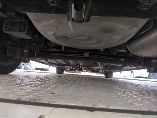 シエンタ Ｇ　両側電動スライド　衝突軽減装置　社外ナビ　車線逸脱警報　バックカメラ　７人乗り　３列シート　ドラレコ　ＥＴＣ　ＣＤ・ＤＶＤ再生　フルセグＴＶ　アイドリングストップ（53枚目）