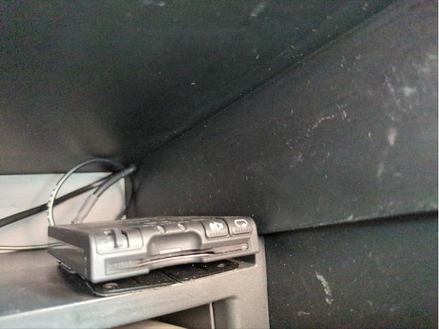 ノート ニスモ　純正ナビ　Ｓチャージャー　ＢＴオーディオ　ＵＳＢ接続　純正アルミ　ＬＥＤライト　オートライト　Ｆフォグランプ　プッシュスタート　スマートキー　ＥＴＣ　アイドリングストップ（17枚目）