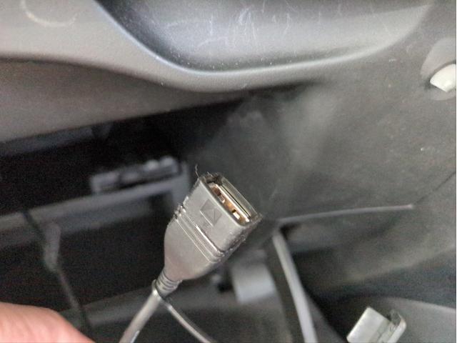 ノート ニスモ　純正ナビ　Ｓチャージャー　ＢＴオーディオ　ＵＳＢ接続　純正アルミ　ＬＥＤライト　オートライト　Ｆフォグランプ　プッシュスタート　スマートキー　ＥＴＣ　アイドリングストップ（32枚目）