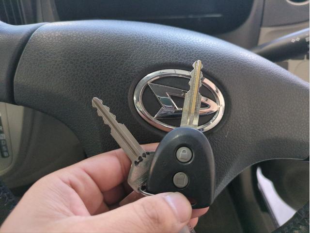 ミライース Ｇ　ＳＡ　ドラレコ　ＥＴＣ　純正アルミ　ＣＤ再生　ミュージックプレイヤー接続可　アイドリングストップ　フロアマット　電動格納ミラー　キーレス　盗難防止システム　エアコン　ラジオデッキ（17枚目）