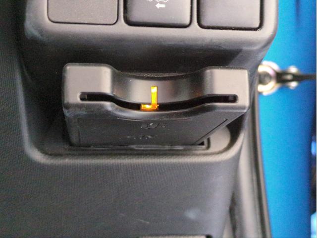 アクア Ｓ　衝突軽減ブレーキ　バックカメラ　ＳＤナビ　オートライト　オートＨＢ　ＥＴＣ　ＢＴ接続　Ａストップ　ＣＤ再生　フルセグＴＶ　フロアマット　ウインカーミラー　Ｐスタート　スマートキー（17枚目）