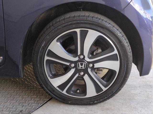 Ｎ－ＯＮＥ プレミアム　ツアラー・Ｌパッケージ　バックカメラ　ＳＤナビ　オートクルコン　ＨＩＤライト　オートライト　ＥＴＣ　純正アルミ　ＢＴ接続　ＣＤ／ＤＶＤ再生　Ａストップ　Ｐスタート　ステアリモコン　パドルシフト　スマートキー　フロアマット（23枚目）