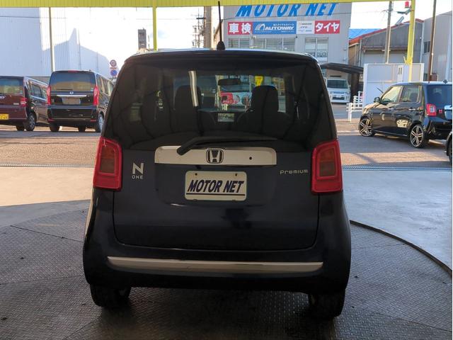 Ｎ－ＯＮＥ プレミアム　ツアラー・Ｌパッケージ　バックカメラ　ＳＤナビ　オートクルコン　ＨＩＤライト　オートライト　ＥＴＣ　純正アルミ　ＢＴ接続　ＣＤ／ＤＶＤ再生　Ａストップ　Ｐスタート　ステアリモコン　パドルシフト　スマートキー　フロアマット（40枚目）