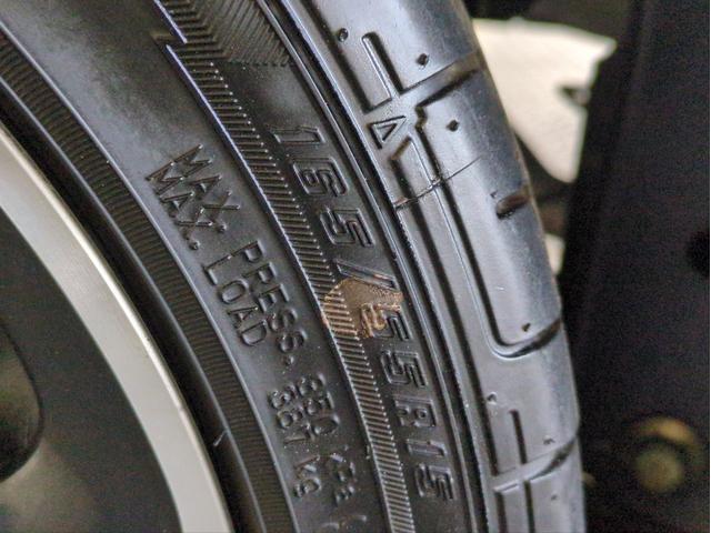 Ｎ－ＯＮＥ プレミアム　ツアラー・Ｌパッケージ　バックカメラ　ＳＤナビ　オートクルコン　ＨＩＤライト　オートライト　ＥＴＣ　純正アルミ　ＢＴ接続　ＣＤ／ＤＶＤ再生　Ａストップ　Ｐスタート　ステアリモコン　パドルシフト　スマートキー　フロアマット（47枚目）