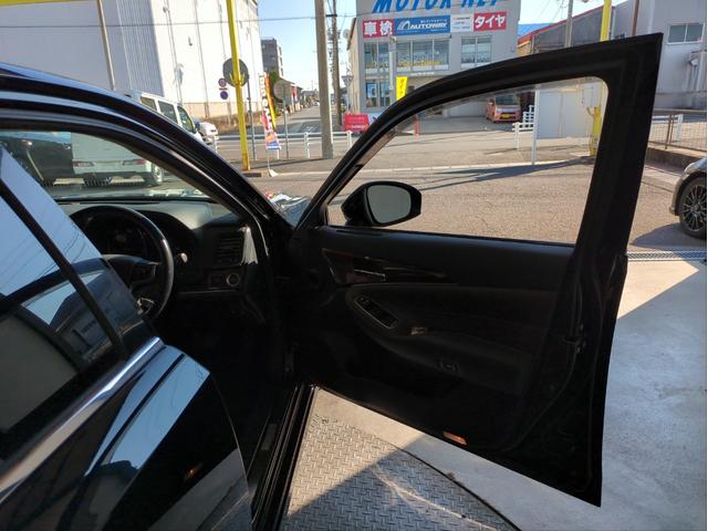 クラウン ロイヤルサルーン ワンオーナー Bカメラ HDDナビ オ-トクルコン LEDライト オ-トライト 電動シート ETC 純正アルミ BTオーディオ フルセグTV CD/DVD再生 Pスタート ステアリモコン スマートキー(38枚目)