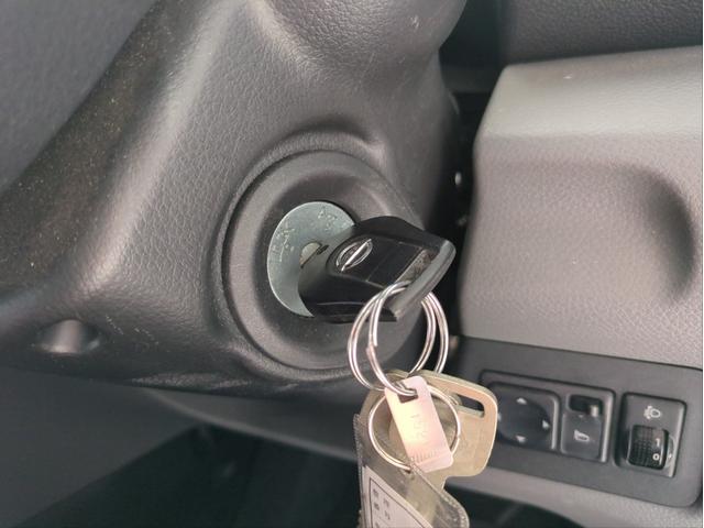 ＮＶ２００バネットワゴン １６Ｘ－２Ｒ　両側スライドドア　メモリーナビ　キーレスキー　ＥＴＣ　ドラレコ　ＢＴ接続　Ｆフォグランプ　ＣＤ再生　フロアマット　盗難防止装置（18枚目）