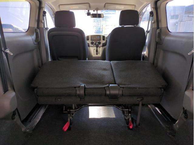 ＮＶ２００バネットワゴン １６Ｘ－２Ｒ　両側スライドドア　メモリーナビ　キーレスキー　ＥＴＣ　ドラレコ　ＢＴ接続　Ｆフォグランプ　ＣＤ再生　フロアマット　盗難防止装置（28枚目）
