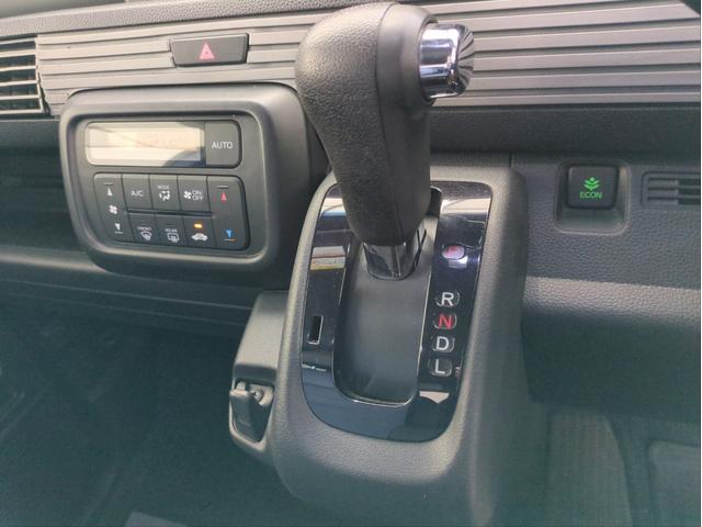 Ｎ－ＶＡＮ＋スタイル ファン・ホンダセンシング　衝突軽減装置　追従クルコン　両側スライド　レーンアシスト　アクセル踏み間違い防止装置　フルフラットシート　ＬＥＤライト　オートライト　ＵＳＢ接続　ＡＵＶ接続　Ｐスタート　ステアリングリモコン（30枚目）