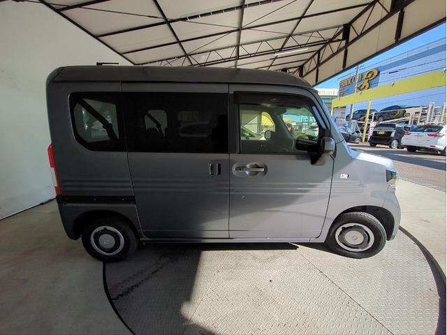 Ｎ－ＶＡＮ＋スタイル ファン・ホンダセンシング　衝突軽減装置　追従クルコン　両側スライド　レーンアシスト　アクセル踏み間違い防止装置　フルフラットシート　ＬＥＤライト　オートライト　ＵＳＢ接続　ＡＵＶ接続　Ｐスタート　ステアリングリモコン（39枚目）