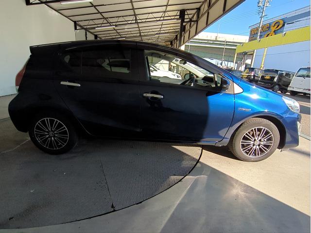 アクア Sスタイルブラック 社外ナビ 衝突軽減装置 車線逸脱警報 バックカメラ ドラレコ ETC BTオーディオ CD・DVD再生 社外アルミ アイドリングストップ オートライト プッシュスタート(41枚目)