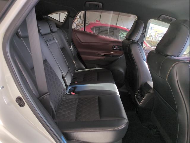 ハリアー プレミアム　アドバンスドパッケージ　衝突軽減Ｂ　全周囲カメラ　レーンキープ　クリアランスソナー　ＳＤナビ　追従クルコン　電動リアゲート　電動シート　ＬＥＤライト　オ－トライト　ドラレコ　ＥＴＣ　純正アルミ　ＢＴ接続　ステアリモコン（26枚目）