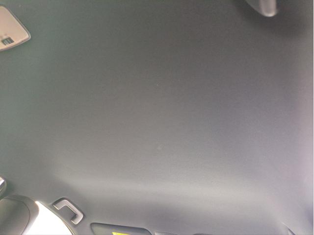 ハリアー プレミアム　アドバンスドパッケージ　衝突軽減Ｂ　全周囲カメラ　レーンキープ　クリアランスソナー　ＳＤナビ　追従クルコン　電動リアゲート　電動シート　ＬＥＤライト　オ－トライト　ドラレコ　ＥＴＣ　純正アルミ　ＢＴ接続　ステアリモコン（27枚目）