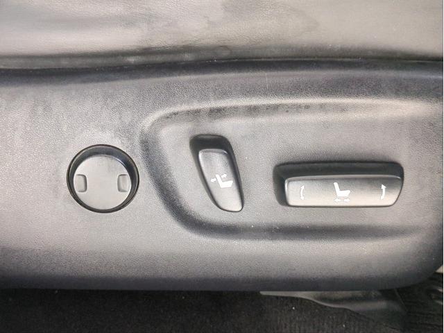 ハリアー プレミアム　アドバンスドパッケージ　衝突軽減Ｂ　全周囲カメラ　レーンキープ　クリアランスソナー　ＳＤナビ　追従クルコン　電動リアゲート　電動シート　ＬＥＤライト　オ－トライト　ドラレコ　ＥＴＣ　純正アルミ　ＢＴ接続　ステアリモコン（43枚目）