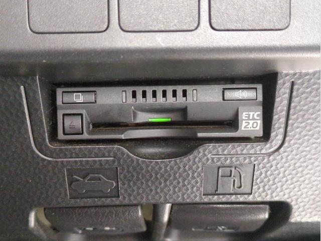タンク カスタムＧ－Ｔ　両側電動スライド　衝突軽減ブレーキ　Ｂカメラ　ＳＤナビ　オートクルコン　ＬＥＤライト　オ－トライト　ＥＴＣ２．０　純正アルミ　ＢＴ接続　ＣＤ／ＤＶＤ再生　フルセグＴＶ　タ－ボ　ステアリモコン（17枚目）