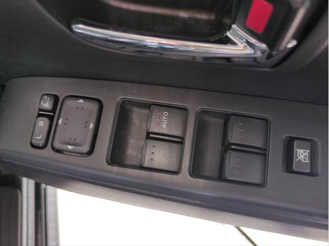 プレマシー 20S-スカイアクティブ Lパッケージ 両側電動スライドドア バックカメラ メモリーナビ HIDライト オートライト オートクルコン ETC パドルシフト 純正アルミ BT接続 フルセグTV CD/DVD再生 ハーフレザー ステアリモコン(36枚目)