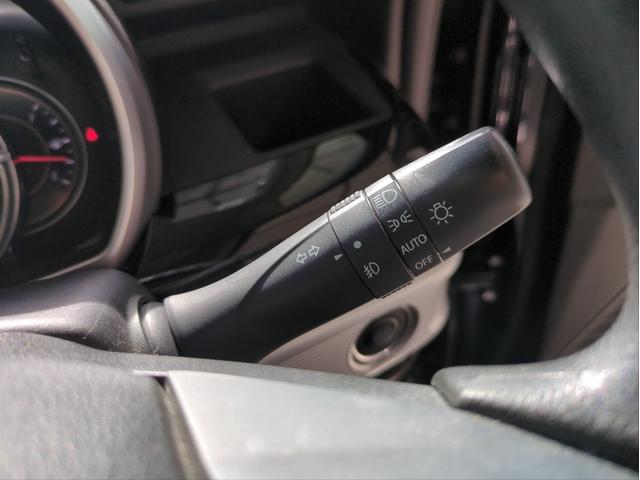 スペーシアカスタム ハイブリッドGS 電動スライドドア 衝突軽減ブレーキ Bカメラ 全周囲カメラ クリアランスソナー SDナビ LEDライト オ-トライト 純正アルミ BTオーディオ Aストップ Pスタート シ-トヒ-タ- ステアリモコン(32枚目)