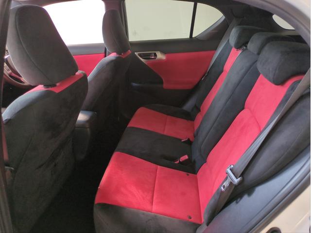 ＣＴ ＣＴ２００ｈ　Ｆスポーツ　バックカメラ　障害物センサー　ＨＤＤナビ　サンルーフ　　オートクルコン　ＬＥＤライト　オートライト　ＥＴＣ　ドラレコ　シートヒーター　純正アルミ　ＢＴ接続　パドルシフト　フルセグＴＶ　ステアリモコン（10枚目）