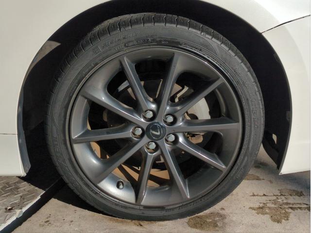 ＣＴ ＣＴ２００ｈ　Ｆスポーツ　バックカメラ　障害物センサー　ＨＤＤナビ　サンルーフ　　オートクルコン　ＬＥＤライト　オートライト　ＥＴＣ　ドラレコ　シートヒーター　純正アルミ　ＢＴ接続　パドルシフト　フルセグＴＶ　ステアリモコン（23枚目）