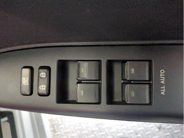 ＣＴ ＣＴ２００ｈ　Ｆスポーツ　バックカメラ　障害物センサー　ＨＤＤナビ　サンルーフ　　オートクルコン　ＬＥＤライト　オートライト　ＥＴＣ　ドラレコ　シートヒーター　純正アルミ　ＢＴ接続　パドルシフト　フルセグＴＶ　ステアリモコン（38枚目）