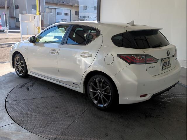 ＣＴ ＣＴ２００ｈ　Ｆスポーツ　バックカメラ　障害物センサー　ＨＤＤナビ　サンルーフ　　オートクルコン　ＬＥＤライト　オートライト　ＥＴＣ　ドラレコ　シートヒーター　純正アルミ　ＢＴ接続　パドルシフト　フルセグＴＶ　ステアリモコン（44枚目）