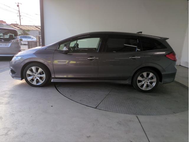 ジェイド ハイブリッドＸ　衝突軽減装置　追従クルコン　ＤＩＳＰオーディオ　レーンアシスト　車線逸脱警報　ハーフレザーシート　ＢＴオーディオ　ＵＳＢ接続　ドラレコ　ＬＥＤライト　オートライト　純正アルミ　３列シート　６人乗り（42枚目）