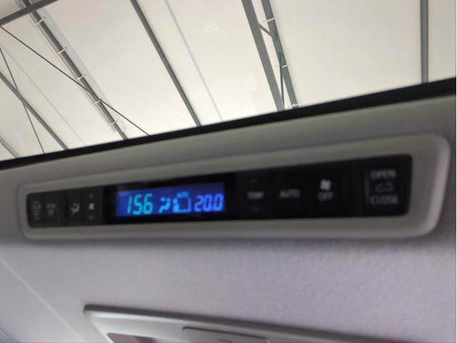 アルファード ２．５Ｓ　Ａパッケージ　サンルーフ　後席モニター　衝突軽減装置　両側電動スライド　追従クルコン　障害物センサー　ＢＳＭ　レーンアシスト　バックカメラ　ＢＴオーディオ　ＵＳＢ接続　ＥＴＣ２．０　純正ナビ　オットマン　７人乗り（29枚目）