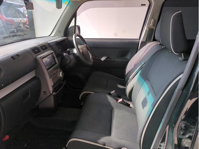 ピクシススペース カスタム　ＲＳ　純正ナビ　バックカメラ　ターボ　ＢＴオーディオ　ＵＳＢ接続　スマートキー　ドラレコ　ＥＴＣ　ＨＩＤライト　Ｆフォグランプ　純正アルミ　アイドリングストップ　ベンチシート（9枚目）