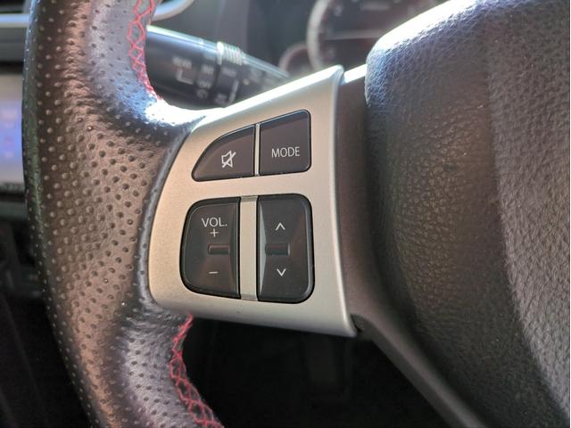 スイフトスポーツ ベースグレード バックカメラ SDナビ オートクルコン HIDライト オートライト Fフォグランプ フルセグTV CD再生 BT接続 純正アルミ ETC フロアマット Pスタート スマートキー(29枚目)