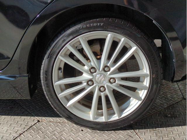 スイフトスポーツ ベースグレード バックカメラ SDナビ オートクルコン HIDライト オートライト Fフォグランプ フルセグTV CD再生 BT接続 純正アルミ ETC フロアマット Pスタート スマートキー(44枚目)