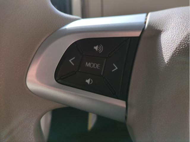 ムーヴキャンバス Ｘメイクアップリミテッド　ＳＡＩＩＩ　両側電動スライド　衝突軽減装置　純正ナビ　全周囲カメラ　ＢＴオーディオ　ＣＤ・ＤＶＤ再生　ＬＥＤライト　オートライト　Ｆフォグランプ　ＥＴＣ　アイドリングストップ　ベンチシート（28枚目）