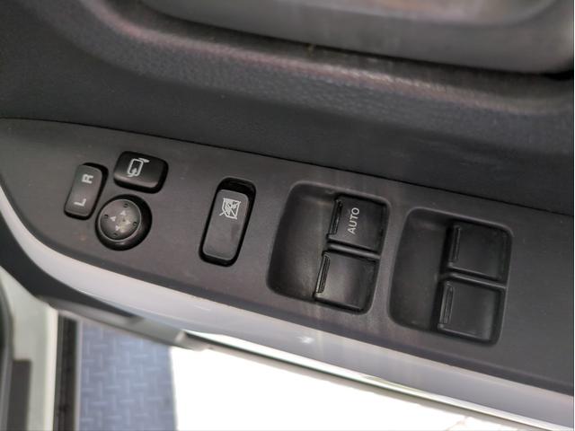 ハスラー G ディスプレイオーディオ 衝突軽減ブレーキ シートヒーター BT接続 CD/DVD再生 Aストップ ベンチシート Pスタート スマートキー USB接続 フロアマット(30枚目)