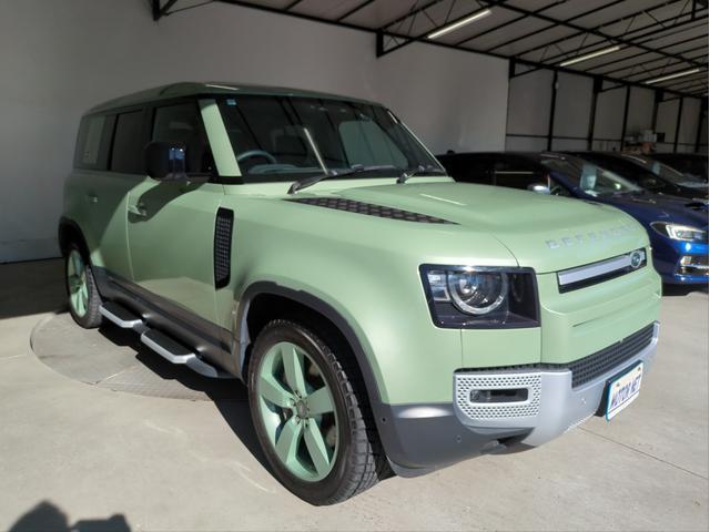 ディフェンダー 　１１０　７５ｔｈリミテッドＥＤ　サンルーフ　本革シート　衝突軽減Ｂ　追従クルコン　全周囲カメラ　ＢＳＭ　電動リアゲート　電動シート　シート・ハンドルヒーター　クーラーボックス　ワイヤレス充電（48枚目）