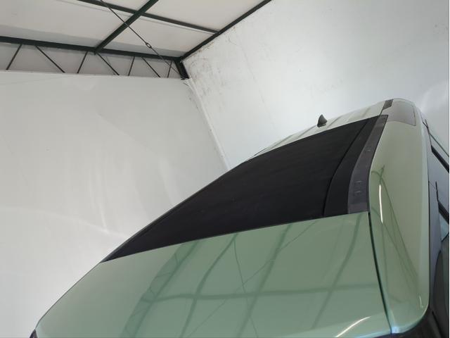 ディフェンダー 　１１０　７５ｔｈリミテッドＥＤ　サンルーフ　本革シート　衝突軽減Ｂ　追従クルコン　全周囲カメラ　ＢＳＭ　電動リアゲート　電動シート　シート・ハンドルヒーター　クーラーボックス　ワイヤレス充電（55枚目）