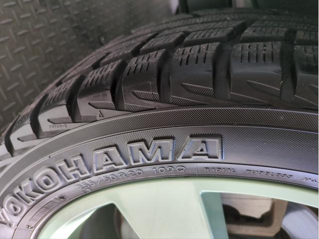 ディフェンダー 　１１０　７５ｔｈリミテッドＥＤ　サンルーフ　本革シート　衝突軽減Ｂ　追従クルコン　全周囲カメラ　ＢＳＭ　電動リアゲート　電動シート　シート・ハンドルヒーター　クーラーボックス　ワイヤレス充電（60枚目）