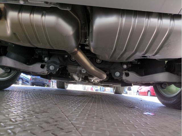 ディフェンダー 　１１０　７５ｔｈリミテッドＥＤ　サンルーフ　本革シート　衝突軽減Ｂ　追従クルコン　全周囲カメラ　ＢＳＭ　電動リアゲート　電動シート　シート・ハンドルヒーター　クーラーボックス　ワイヤレス充電（62枚目）