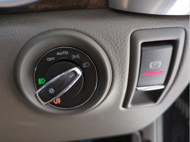 カイエン S バックカメラ 障害物センサー SDナビ オートクルコン HIDライト オートライト シートヒーター ETC ドラレコ 電動リアゲート 純正アルミ 本革シート BT接続 パドルシフト ターボ(37枚目)