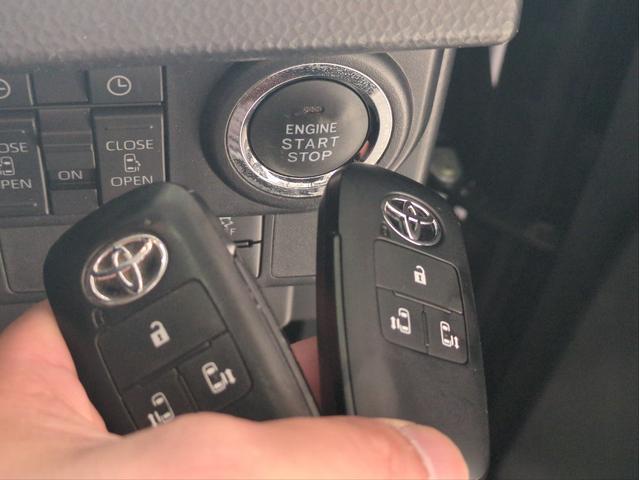 ルーミー カスタムG-T 衝突軽減装置 追従クルコン 純正ナビ 車線逸脱警報 障害物センサー バックカメラ ターボ BTオーディオ USB接続 純正アルミ LEDライト オートライト アイドリングストップ Pスタート(18枚目)