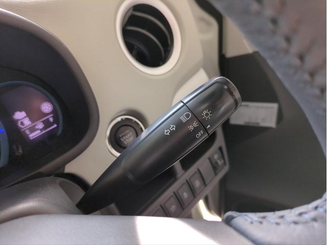 ワゴンR FZ 衝突軽減ブレーキ メモリーナビ シ-トヒ-タ- 純正アルミ CD/DVD再生 Aストップ Pスタート ベンチシート フロアマット 電動格納ミラー 盗難防止システム(27枚目)