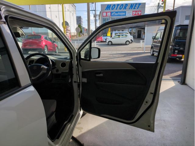 ワゴンR FZ 衝突軽減ブレーキ メモリーナビ シ-トヒ-タ- 純正アルミ CD/DVD再生 Aストップ Pスタート ベンチシート フロアマット 電動格納ミラー 盗難防止システム(29枚目)