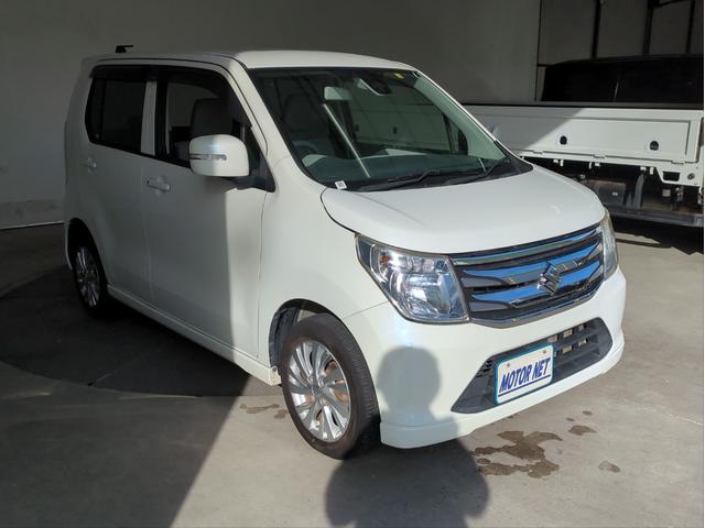 ワゴンR FZ 衝突軽減ブレーキ メモリーナビ シ-トヒ-タ- 純正アルミ CD/DVD再生 Aストップ Pスタート ベンチシート フロアマット 電動格納ミラー 盗難防止システム(33枚目)