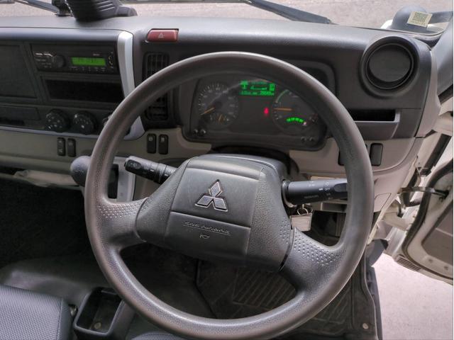 キャンター ロング全低床DX ドライブレコーダー ETC キーレス HID 電格ミラー バックカメラ 車線逸脱警報 木床 両3段工具棚 3方開 リアダブルタイヤ BTオーディオ ディーゼル車 AT 最積3000kg(13枚目)